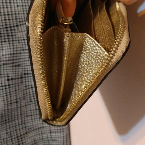 M.K Golden metallic Leather Wallet - Picture 11 of 12